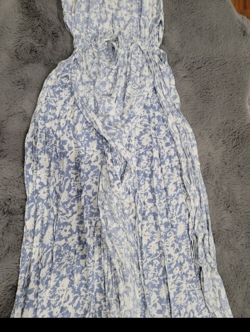 Billabong Double Slit Maxi Dress Dusty Blue White Floral Cut Out Halter Flowy - Picture 6 of 8